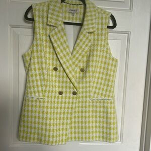 Double-breasted vest. Sz M. Like new